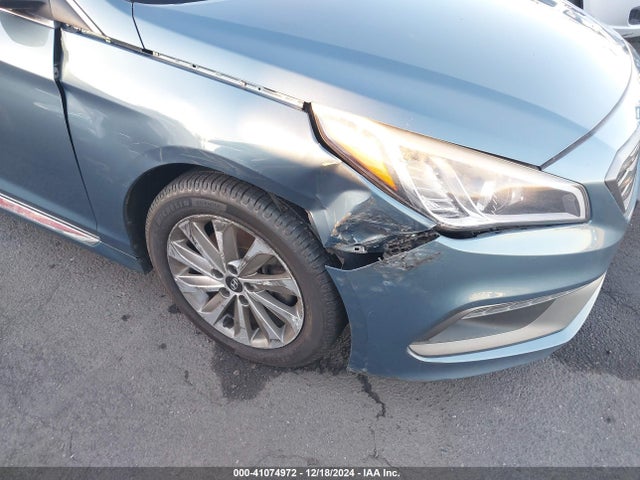 Hyundai Sonata Sport 2017 5NPE34AF1HH572023 Image 17