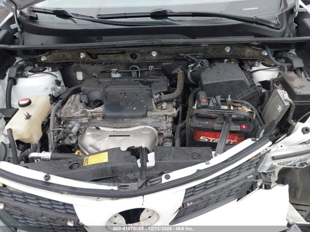 Toyota RAV4 LE 2015 JTMBFREV4FD112589 Image 10