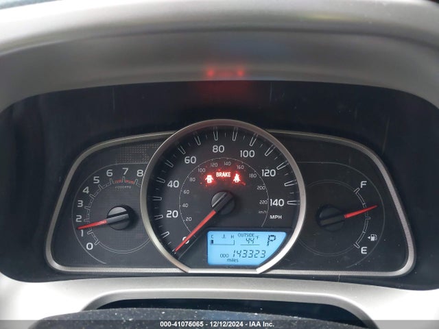 Toyota RAV4 LE 2015 JTMBFREV4FD112589 Image 7