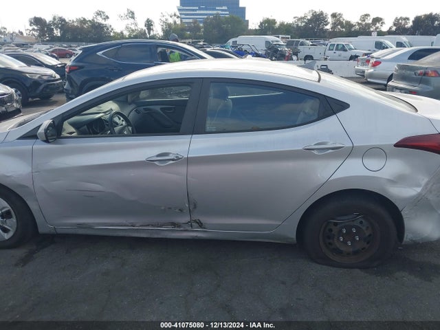 Hyundai ELANTRA SE 2016 5NPDH4AE4GH692482 Image 14
