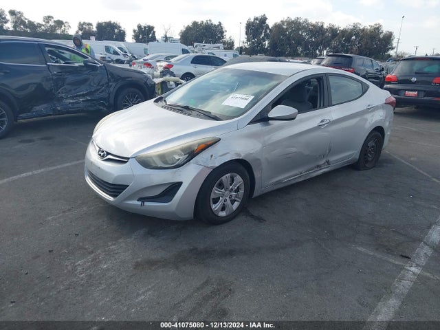 Hyundai ELANTRA SE 2016 5NPDH4AE4GH692482 Image 2