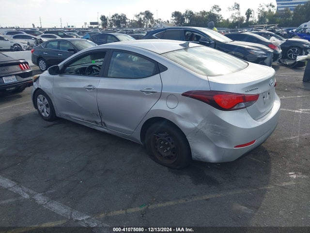 Hyundai ELANTRA SE 2016 5NPDH4AE4GH692482 Image 3