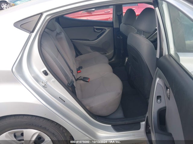 Hyundai ELANTRA SE 2016 5NPDH4AE4GH692482 Image 8