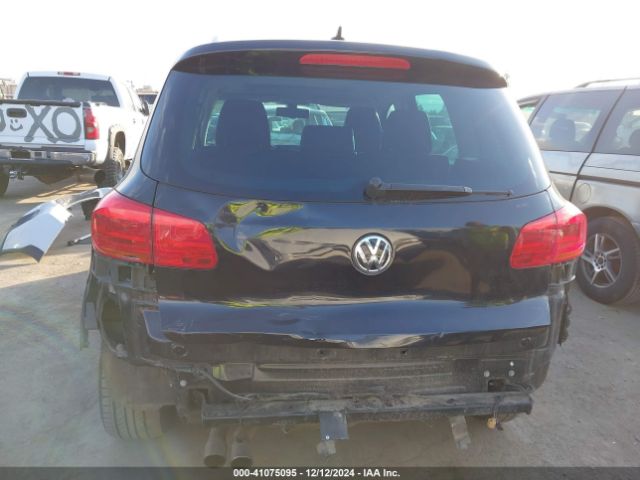 WVGRV7AX1HK016510 Volkswagen Tiguan 2.0t Wolfsburg Edition
