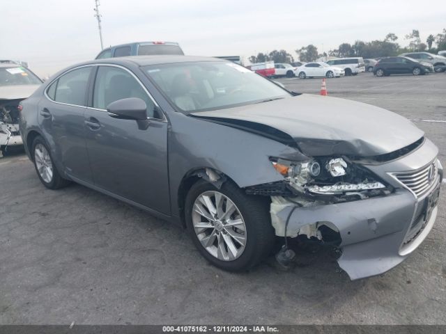 JTHBW1GG7E2039873 Lexus ES 300H