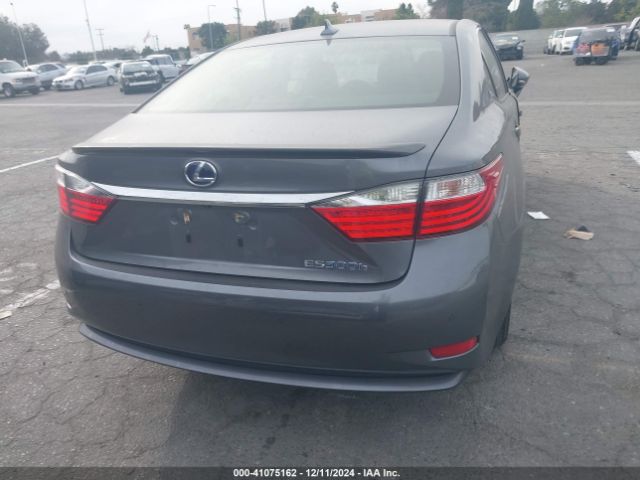 JTHBW1GG7E2039873 Lexus ES 300H