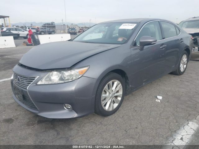 JTHBW1GG7E2039873 Lexus ES 300H