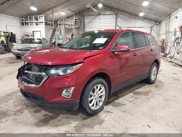 Chevrolet EQUINOX LT 2018 2GNAXSEV0J6264495 Image 2
