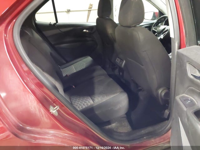 Chevrolet EQUINOX LT 2018 2GNAXSEV0J6264495 Image 8
