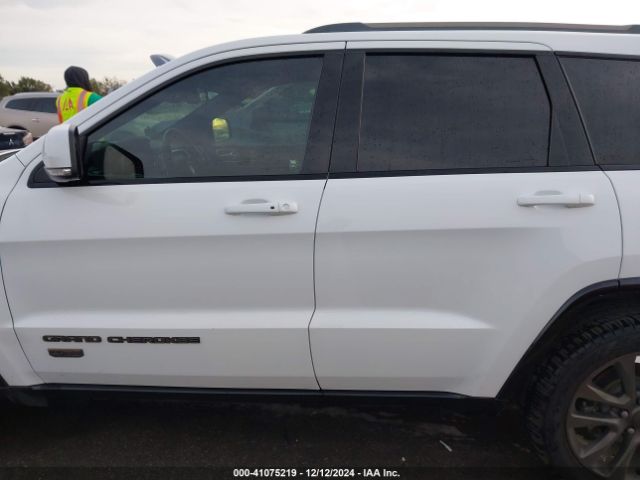 1C4RJEBG4GC445913 Jeep Grand Cherokee Limited 75th Anniversary