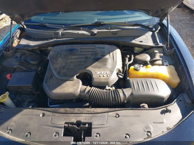 2C3CDXHG8FH754333 Dodge Charger Sxt