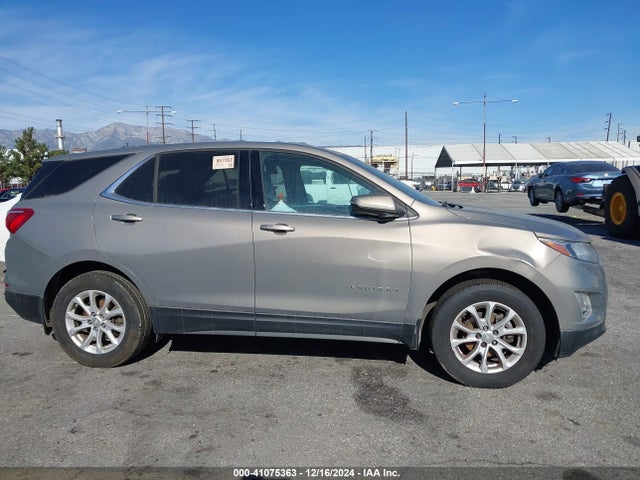 Chevrolet EQUINOX LT 2018 3GNAXSEV2JL122337 Image 19