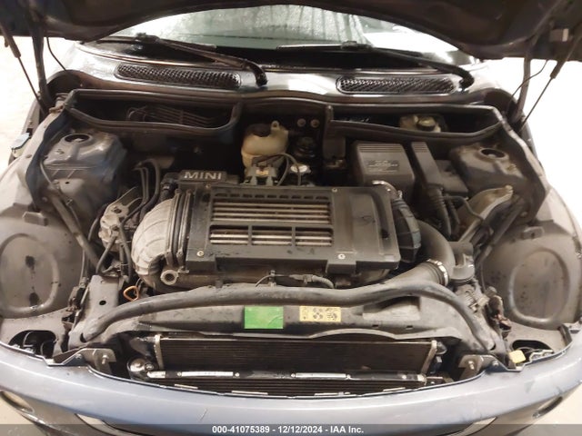 2006 MINI COOPER S WMWRH335X6TJ42823 Photo 9