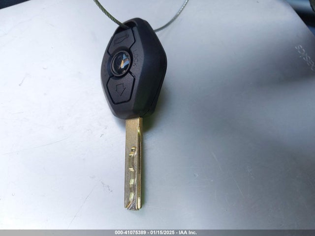 2006 MINI COOPER S WMWRH335X6TJ42823 Photo 10