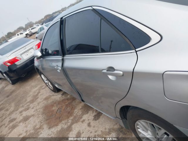 4T4BF1FKXGR527845 Toyota CAMRY LE
