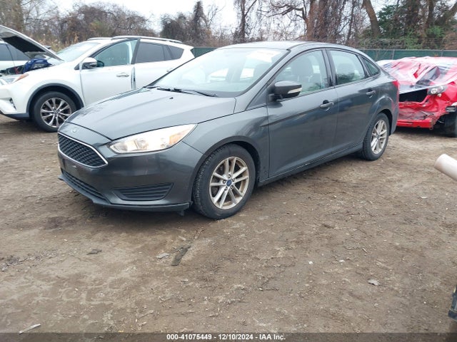 Ford FOCUS SE 2017 1FADP3FE5HL269905 Image 2