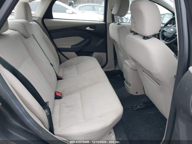 Ford FOCUS SE 2017 1FADP3FE5HL269905 Image 8