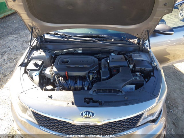 2018 Kia Optima Lx მანქანა იყიდება აუქციონზე, vin: 5XXGT4L36JG224215, აუქციონის ნომერი: 41075480