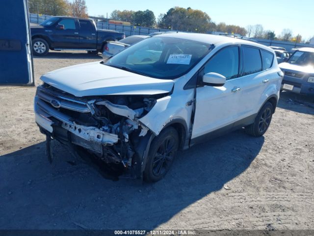 1FMCU9G94HUA95642 Ford ESCAPE SE