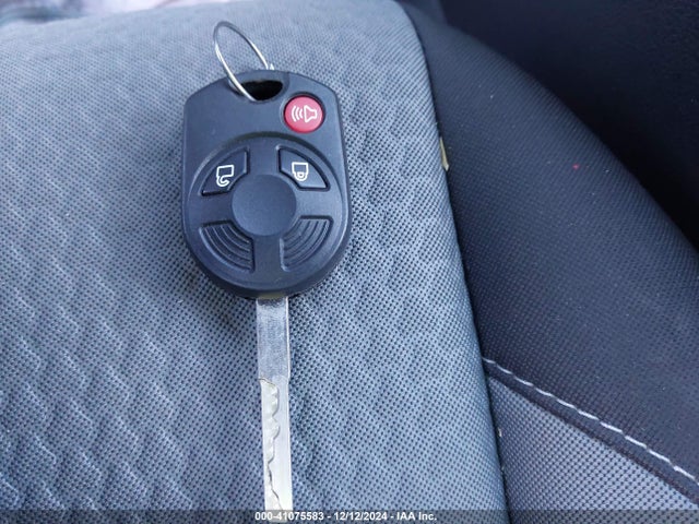 Ford ESCAPE SE 2017 1FMCU9GD9HUB65639 Image 11