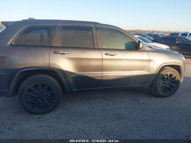 1C4RJEAG2KC768464 Jeep Grand Cherokee Altitude 4x2
