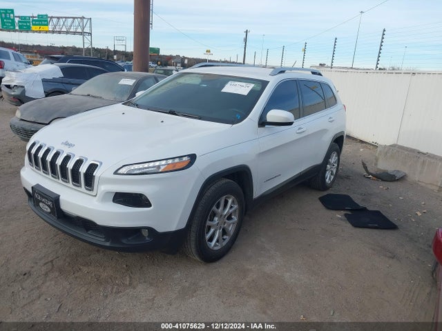 Jeep Cherokee Latitude 2015 1C4PJMCB8FW746010 Image 2