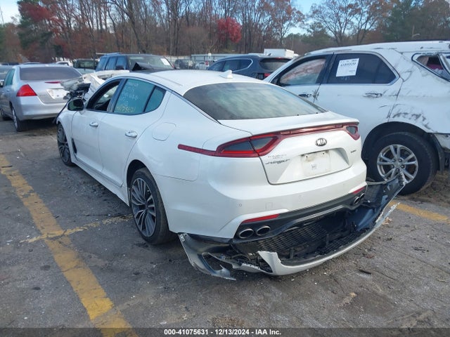 KIA Stinger Premium 2018 KNAE25LA7J6015575 Image 3
