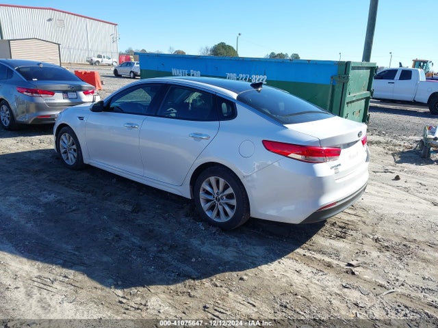 KIA OPTIMA EX 2016 5XXGU4L37GG062651 Image 3