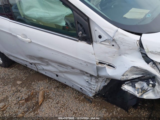 Ford ESCAPE SE 2017 1FMCU9GD6HUC06941 Image 17