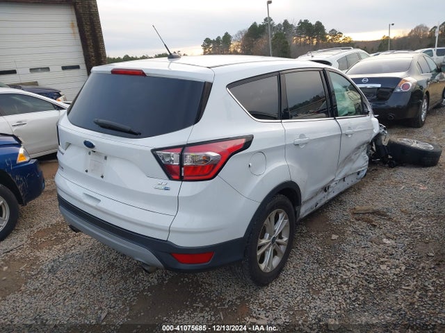Ford ESCAPE SE 2017 1FMCU9GD6HUC06941 Image 4