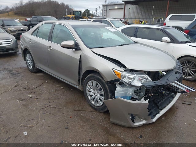 2014 4T4BF1FK2ER424688 main image