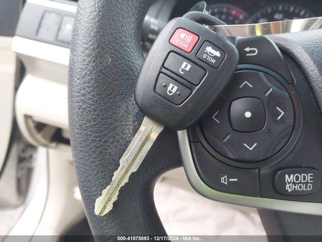 Toyota CAMRY LE 2014 4T4BF1FK2ER424688 Image 11