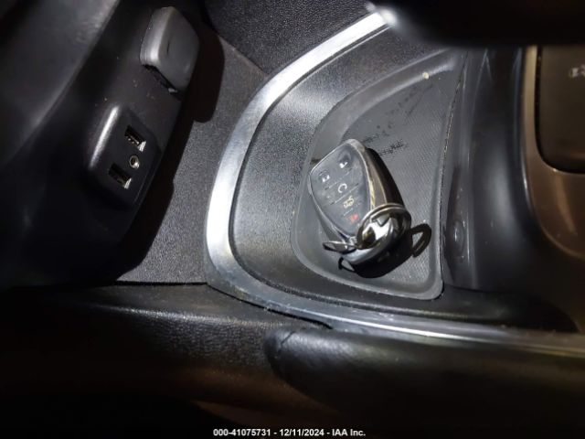 1G1ZD5ST0JF242391 Chevrolet MALIBU LT