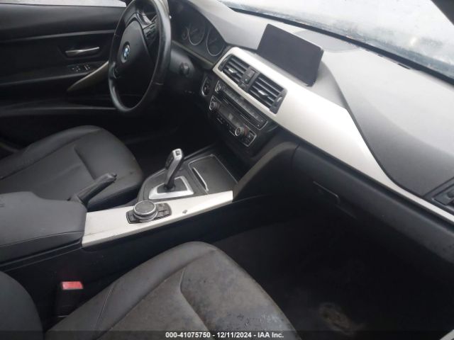 2016 BMW 320I WBA8E5G50GNT40245 Photo 4