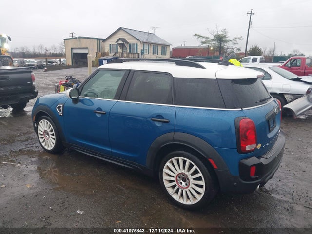 2017 MINI COUNTRYMAN WMZYT3C39H3D99067 Photo 2