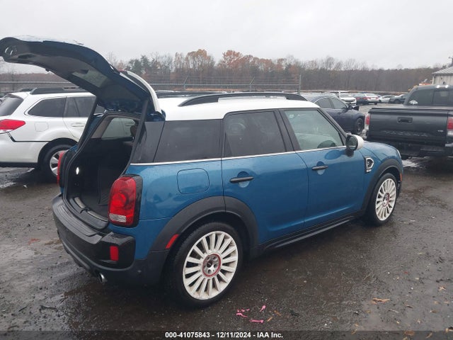 2017 MINI COUNTRYMAN WMZYT3C39H3D99067 Photo 3