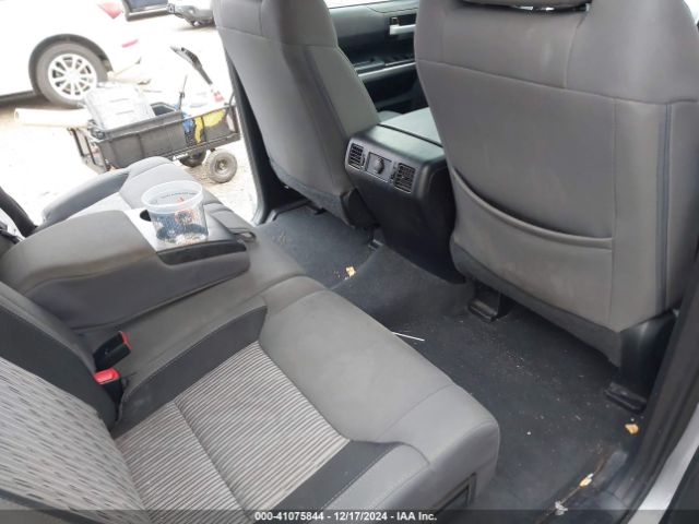 5TFDW5F10GX572667 Toyota Tundra Sr5 5.7l V8