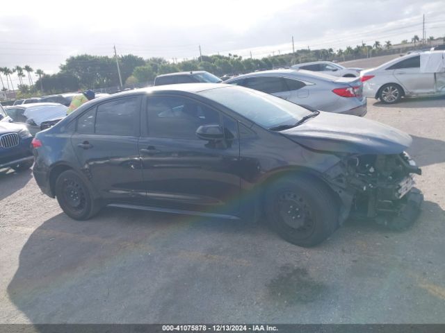 5YFEPMAE9NP334432 Toyota COROLLA LE