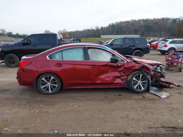4S3BNBN68F3042037 Subaru Legacy 2.5i Limited
