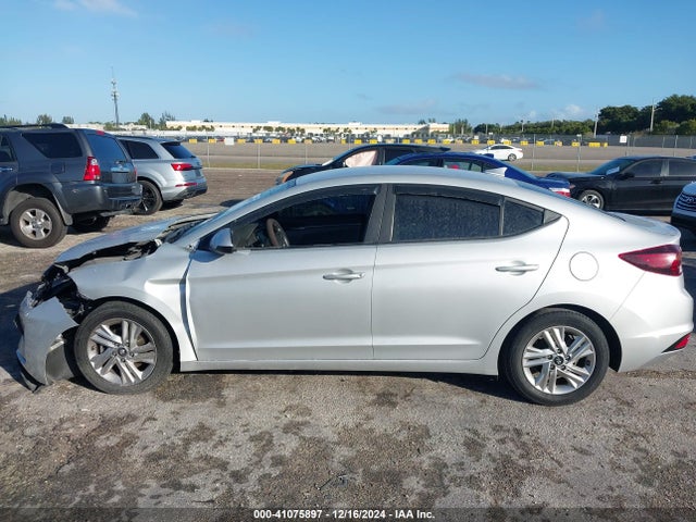 Hyundai ELANTRA SEL 2020 5NPD84LF6LH507008 Image 13