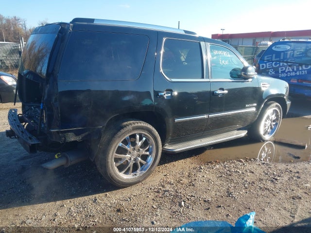 2011 CADILLAC ESCALADE 1GYS4AEF4BR274469 Photo 3