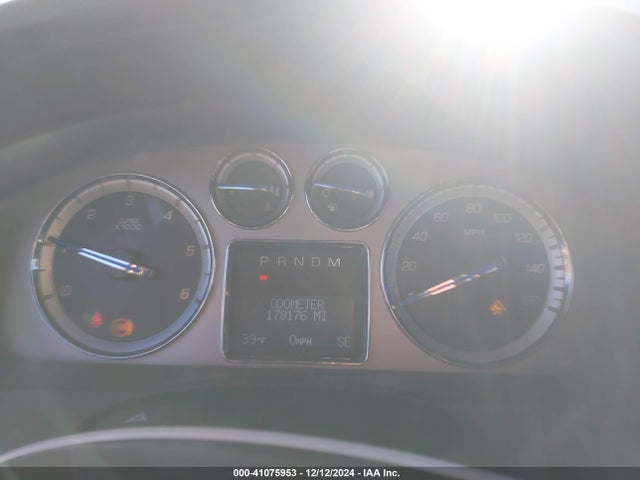 2011 CADILLAC ESCALADE 1GYS4AEF4BR274469 Photo 6