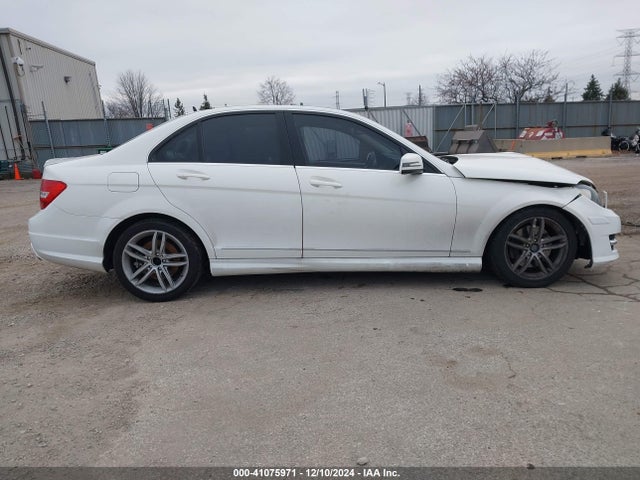 WDDGF8AB8EG179145 Mercedes-Benz C 300 Luxury 4matic/sport 4matic