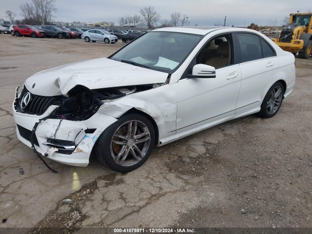 WDDGF8AB8EG179145 Mercedes-Benz C 300 Luxury 4matic/sport 4matic