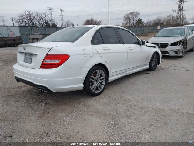 WDDGF8AB8EG179145 Mercedes-Benz C 300 Luxury 4matic/sport 4matic