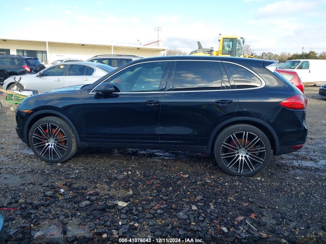 Porsche Cayenne Base (m6)/platinum Edition 2014 WP1AA2A2XELA08902 Image 14