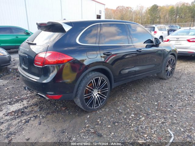 2014 PORSCHE CAYENNE WP1AA2A2XELA08902 Photo 3