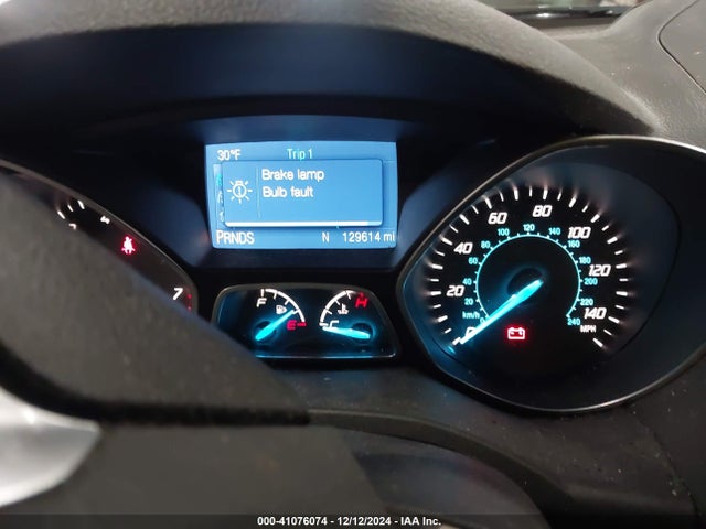 1FMCU0GX3EUE10856 Ford ESCAPE SE