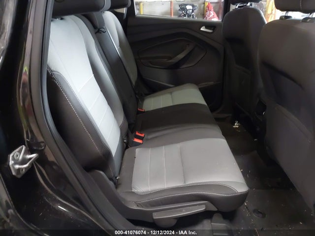 1FMCU0GX3EUE10856 Ford ESCAPE SE