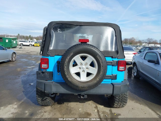 1C4AJWAG5HL693240 Jeep Wrangler Sport 4x4